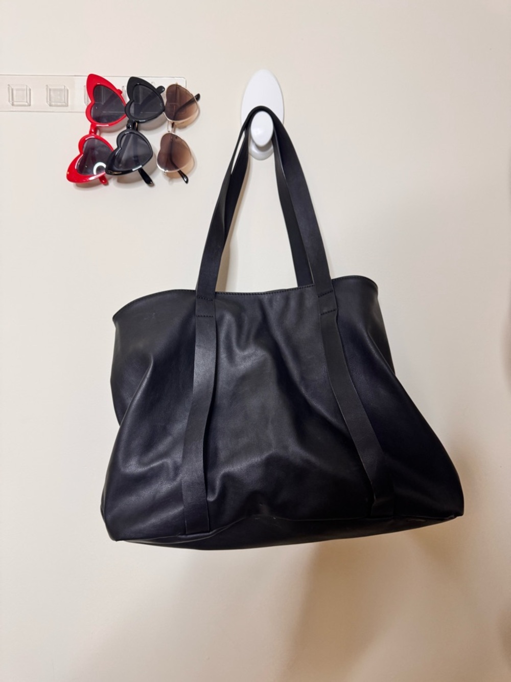 flight attendant travel bag a new day Black Faux Leather Tote Bag - Picture 2 of 5